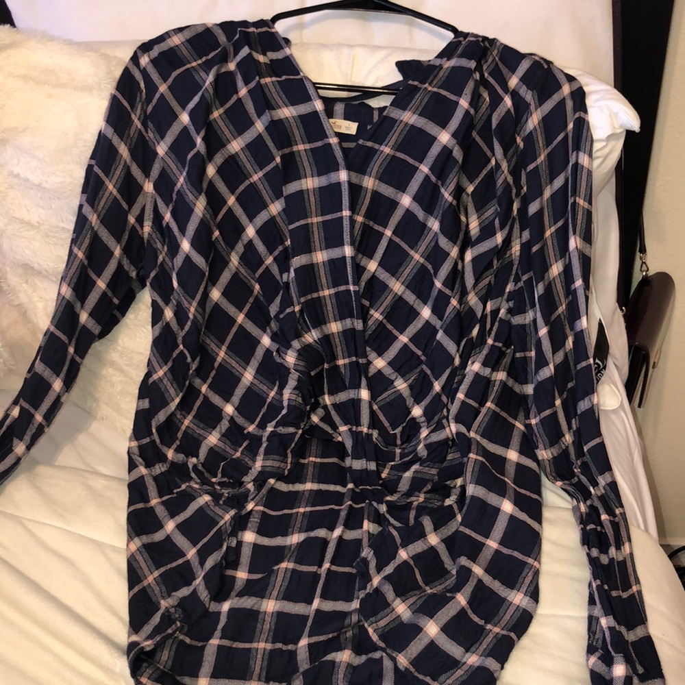 Hollister Plaid blouse